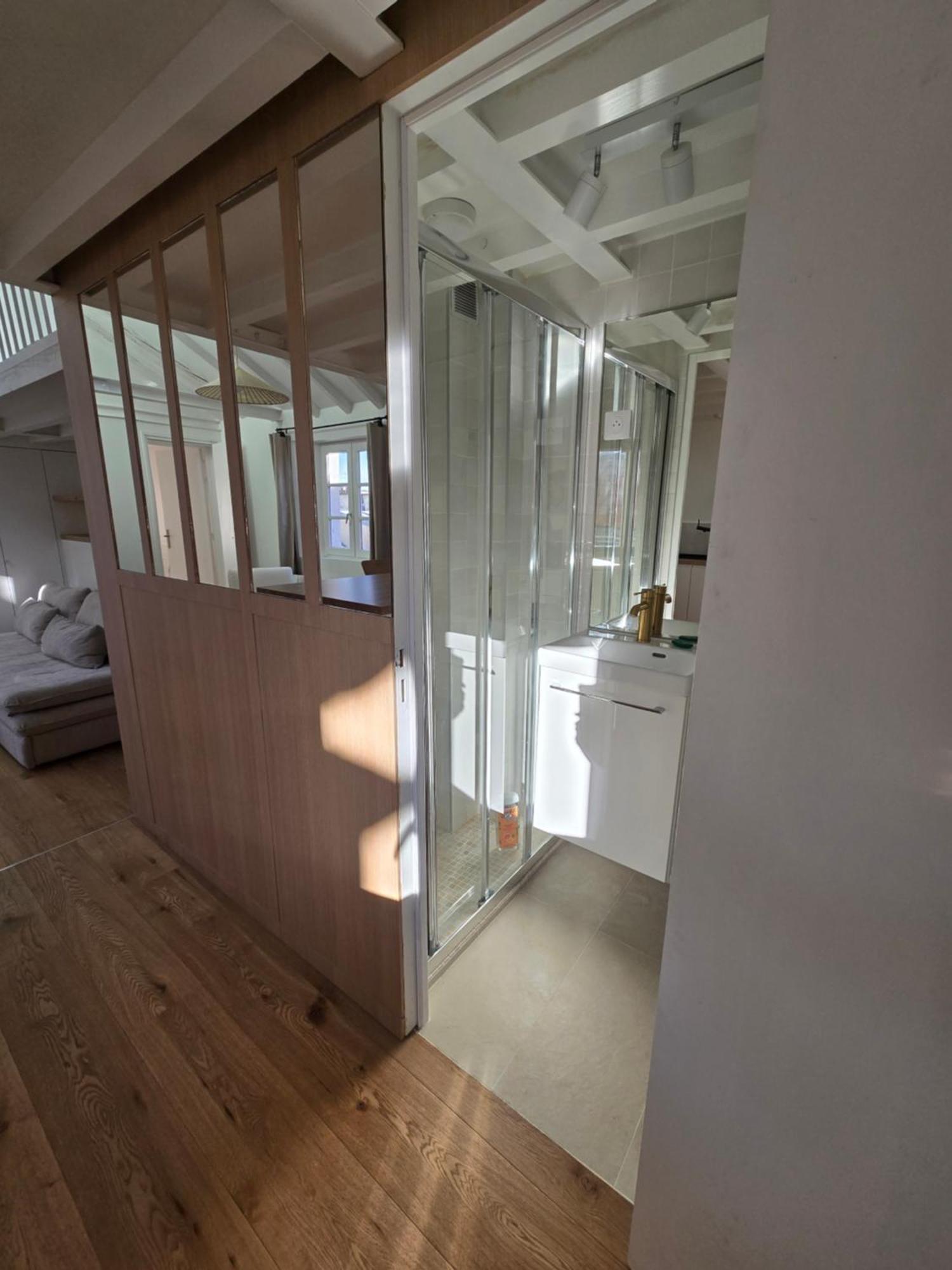 Appartement Duplex Plein Sud Refait A Neuf - 2eme - Vue Exceptionnelle Toits *