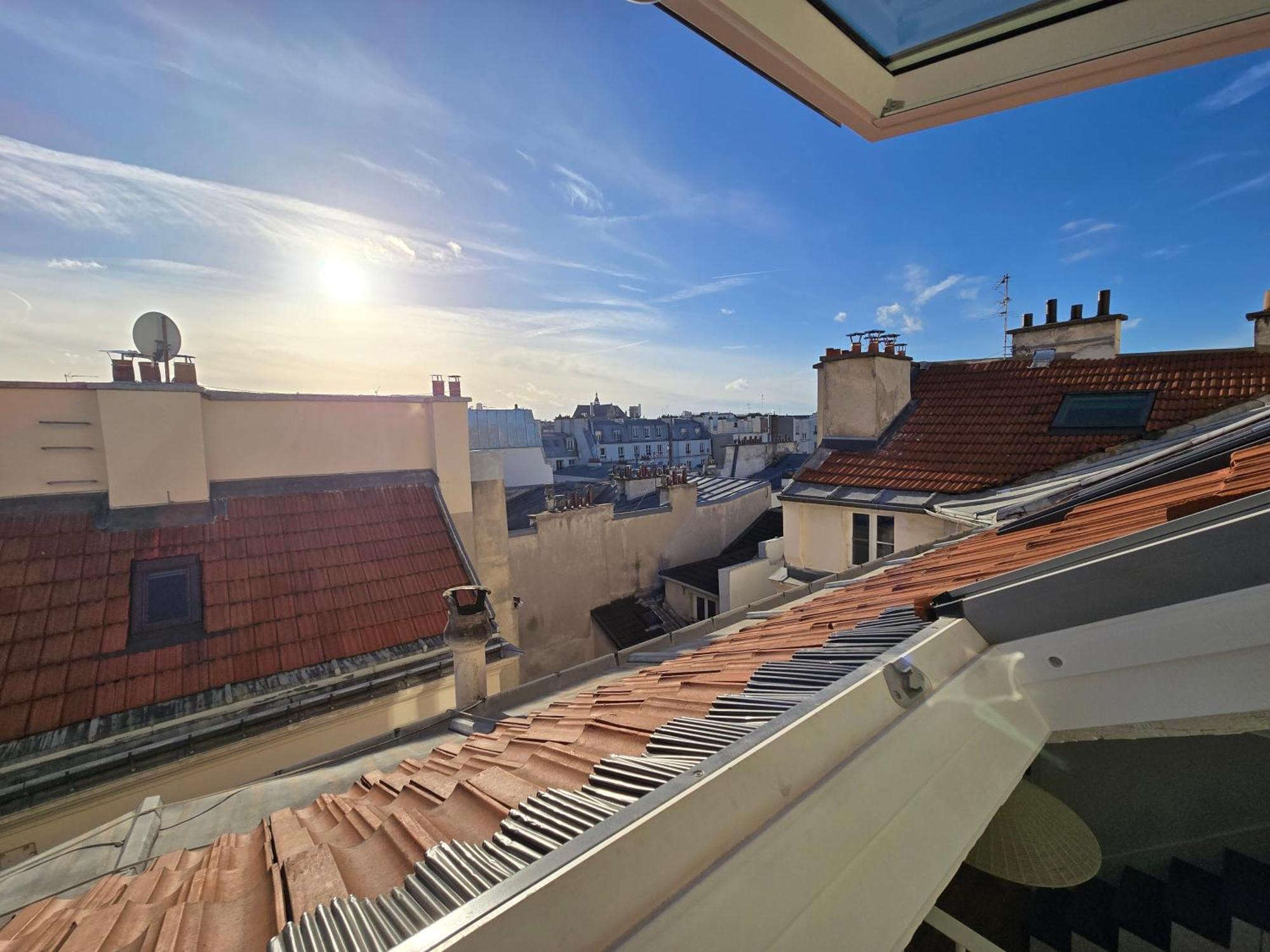 Duplex Plein Sud Refait A Neuf - 2eme - Vue Exceptionnelle Toits Appartement *
