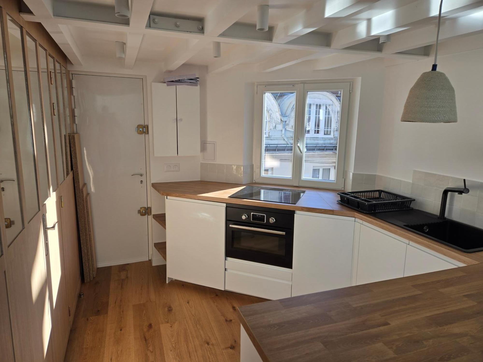 Duplex Plein Sud Refait A Neuf - 2eme - Vue Exceptionnelle Toits