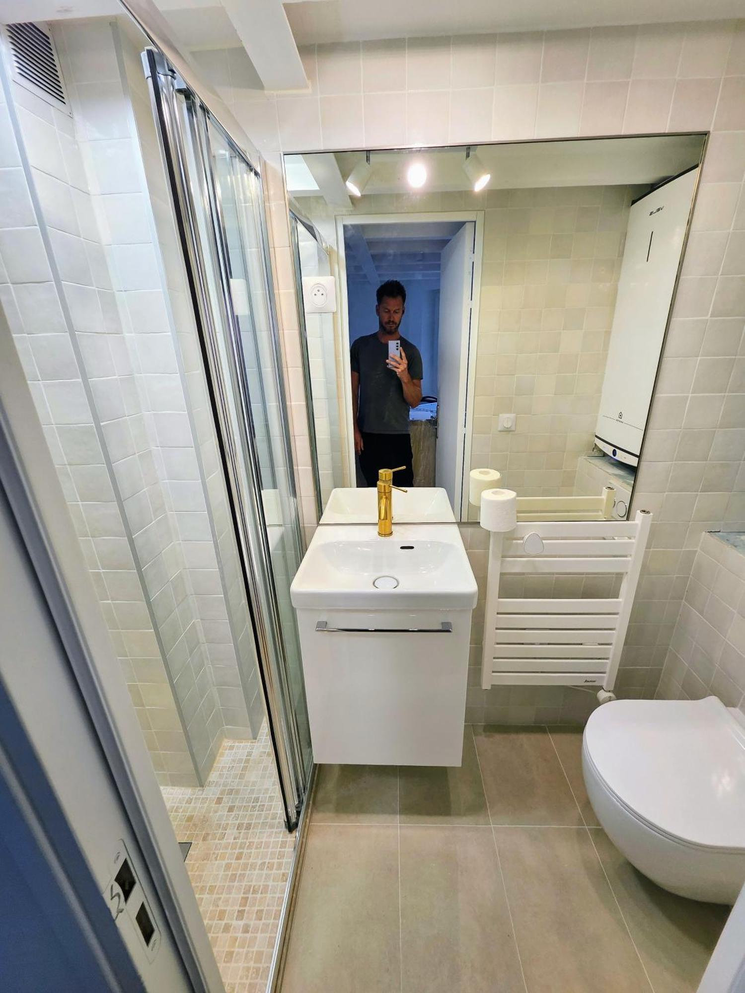 Duplex Plein Sud Refait A Neuf - 2eme - Vue Exceptionnelle Toits Appartement Parijs