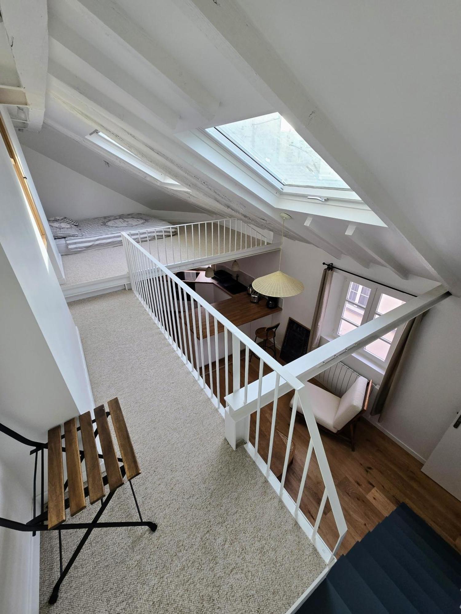 Duplex Plein Sud Refait A Neuf - 2eme - Vue Exceptionnelle Toits * Parijs